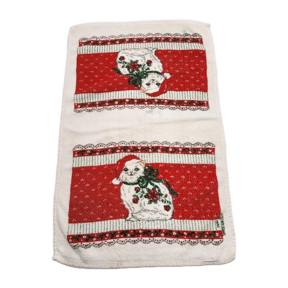 Vintage Cannon Christmas Themed Hand Towels Lot of 4 24x14 Cat Bells Wreath Snow